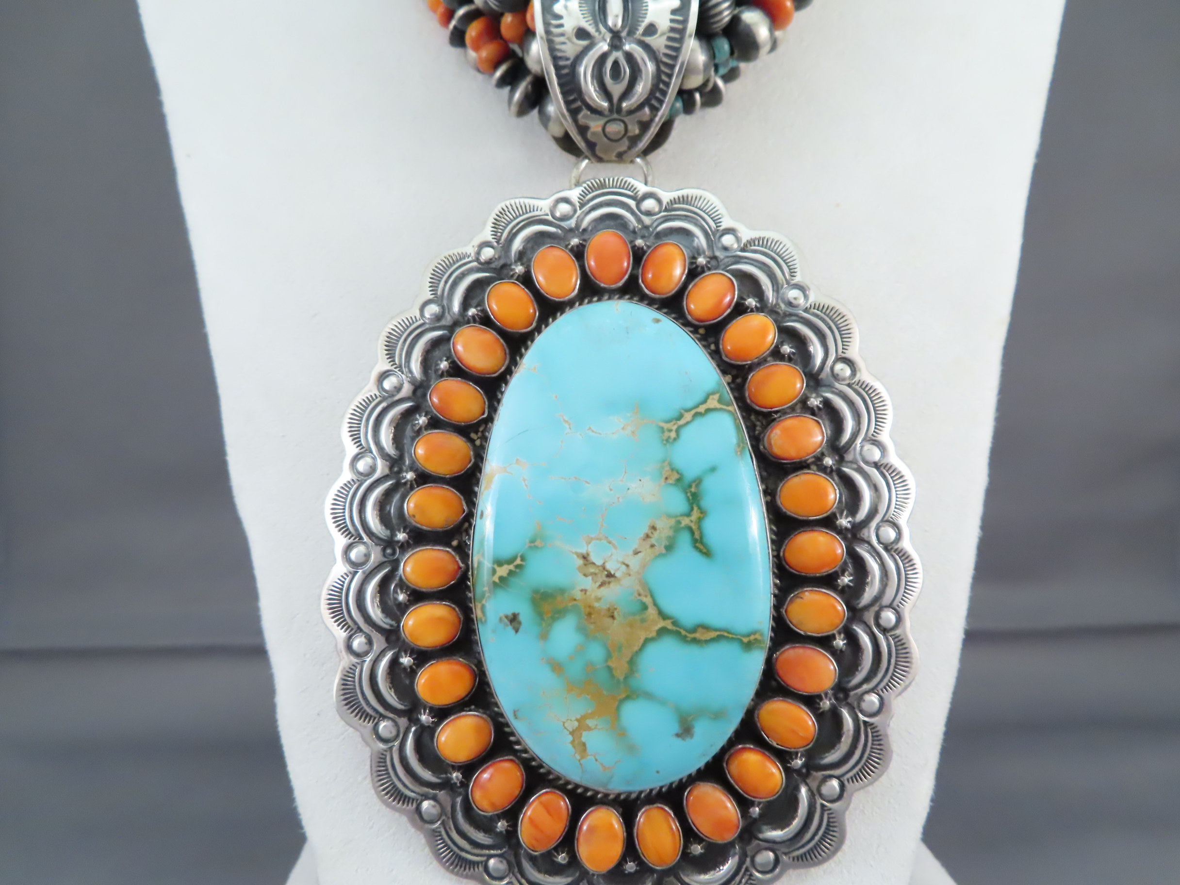 Southwestern SS good Royston Turquoise & Spiny Oyster Naja Pendant