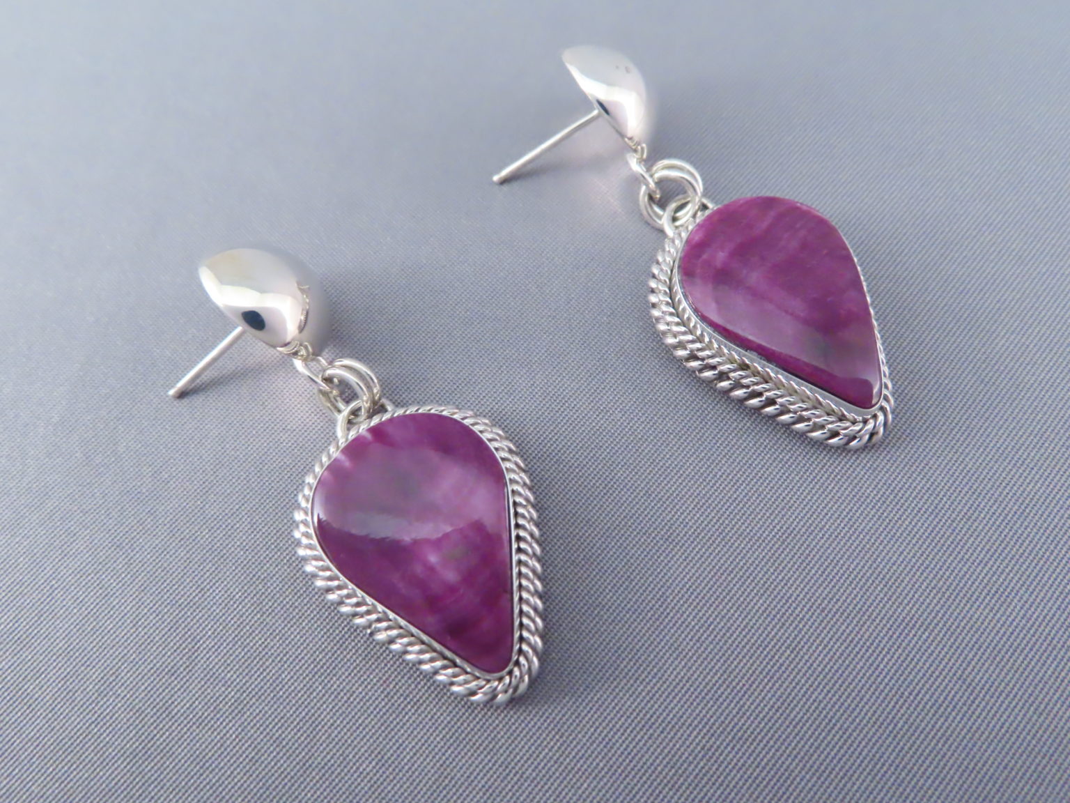 Purple Spiny Oyster Shell Earrings - Artie Yellowhorse - Navajo Jewelry