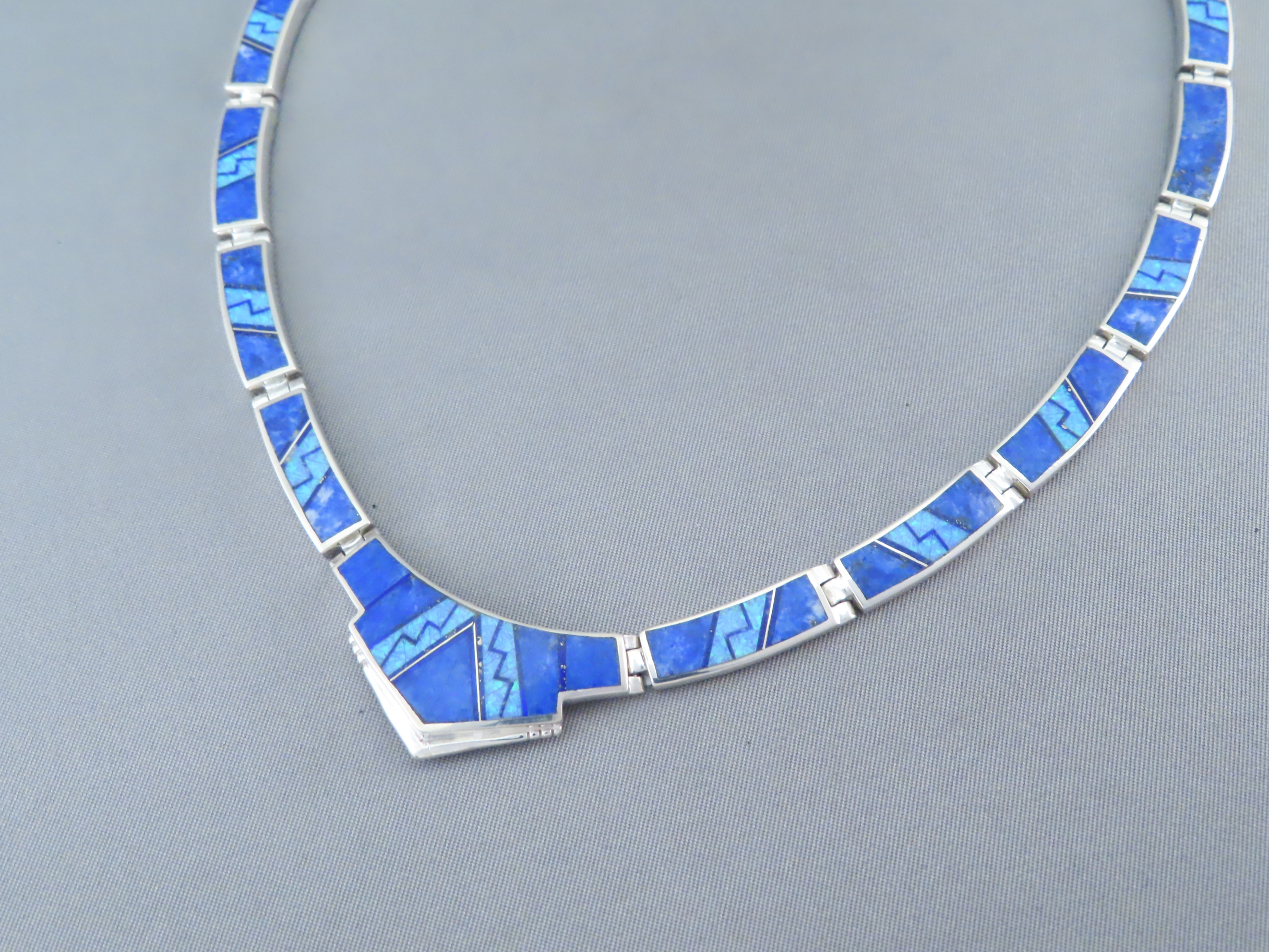 IMPRESSIVE Lapis & Opal Inlay Necklace